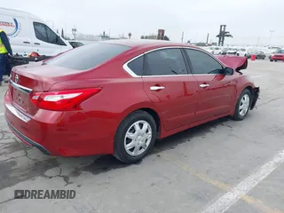 2016 Nissan Altima S with VIN 1N4AL3AP0GN379075, listed as a IAAI auction lot 41874862 with 80,246 mi miles and . Bid and sale history available at carsss.com. Image 4.