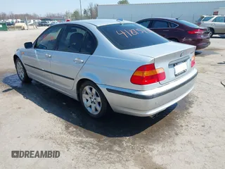 2002 BMW 3 Series 325xi with VIN WBAEU33442PF68210, listed as a IAAI auction lot 41895770 with 218,115 mi miles and . Bid and sale history available at DreamBid. Image 3.