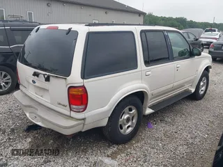 1999 Ford Explorer XLT с VIN 1FMZU35P7XZB56640, выставлен на аукционе IAAI как лот 42523021 с пробегом 295 204 миль миль и . История ставок и продаж доступна на DreamBid. Изображение 4.