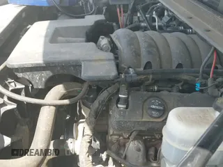 2018 Chevrolet Tahoe Commercial z VIN 1GNLCDEC1JR155210, wystawiony jako IAAI lot #42845068 z przebiegiem 159 456 mil mil oraz . Historia ofert i sprzedaży dostępna na DreamBid. Obrazek 24.