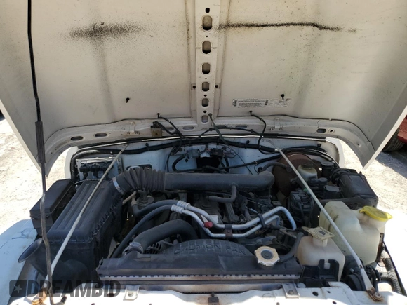 2001 Jeep Wrangler Sahara with VIN 1J4FA59S81P321490, listed as a Copart auction lot 57320005 with 180,959 mi miles and Salvage title. Bid and sale history available at DreamBid. Image 11.