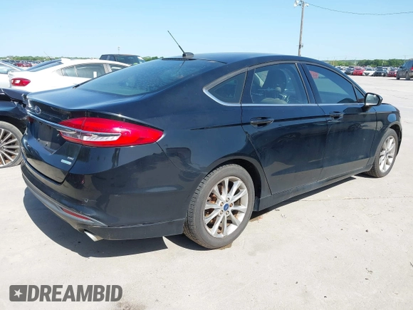 2017 Ford Fusion SE z VIN 3FA6P0HD6HR163041, wystawiony jako IAAI lot #42018701 z przebiegiem 124 271 mil mil oraz . Historia ofert i sprzedaży dostępna na DreamBid. Obrazek 4.