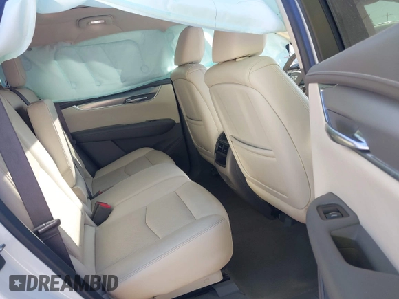 2017 Cadillac XT5 Luxury FWD with VIN 1GYKNBRS1HZ304062, listed as a IAAI auction lot 42460981 with 77,310 mi miles and . Bid and sale history available at DreamBid. Image 8.