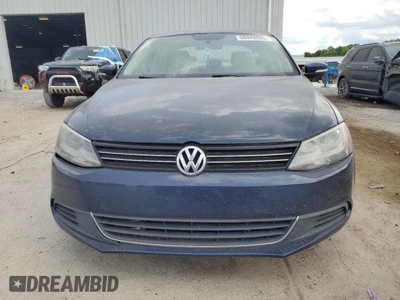 2013 Volkswagen Jetta SE с VIN 3VWBX7AJ8DM401543, выставлен на аукционе Copart как лот 58949655 с пробегом 150 674 миль миль и Чистый • Clean title. История ставок и продаж доступна на DreamBid. Изображение 5.