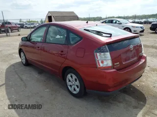 2005 Toyota Prius with VIN JTDKB20U853031729, listed as a IAAI auction lot 42122028 with 299,999 mi miles. Bid and sale history available at carsss.com. Image 3.
