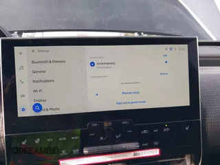2024 Toyota bZ4X XLE z VIN JTMABACA2RA069207, wystawiony jako IAAI lot #41632667 z przebiegiem 7329 mil mil oraz . Historia ofert i sprzedaży dostępna na DreamBid. Obrazek 19.