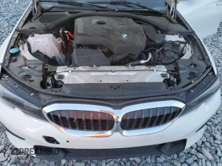 2020 BMW 3 Series 330i with VIN 3MW5R1J01L8B09509, listed as a Copart auction lot 55460555 with 123,720 mi miles and Clean Title. Bid and sale history available at DreamBid. Image 11.