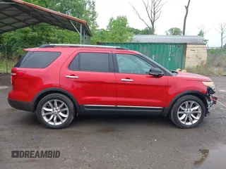 2012 Ford Explorer XLT z VIN 1FMHK7D8XCGA23931, wystawiony jako IAAI lot #42222999 z przebiegiem 209 442 mil mil oraz . Historia ofert i sprzedaży dostępna na DreamBid. Obrazek 14.