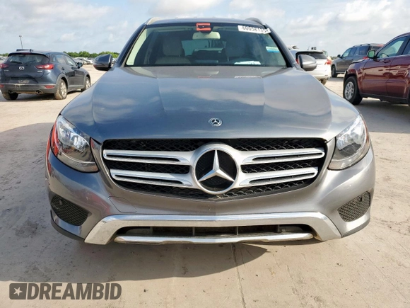 2019 Mercedes-Benz GLC 300 with VIN WDC0G4JB6KV133655, listed as a Copart auction lot 60058135 with 126,503 mi miles and Clean title. Bid and sale history available at DreamBid. Image 5.