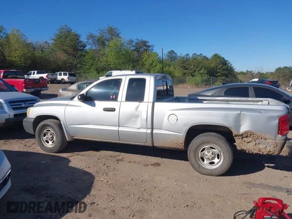 2006 Dodge Dakota ST with VIN 1D7HE22K46S669115, listed as a IAAI auction lot 41858122 with 90,228 mi miles and . Bid and sale history available at DreamBid. Image 6.