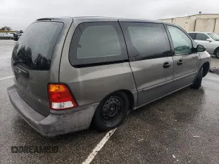 2001 Ford Windstar LX with VIN 2FMZA50421BB95048, listed as a Copart auction lot 45223795 with 208,984 mi miles and Salvage Title. Bid and sale history available at carsss.com. Image 3.