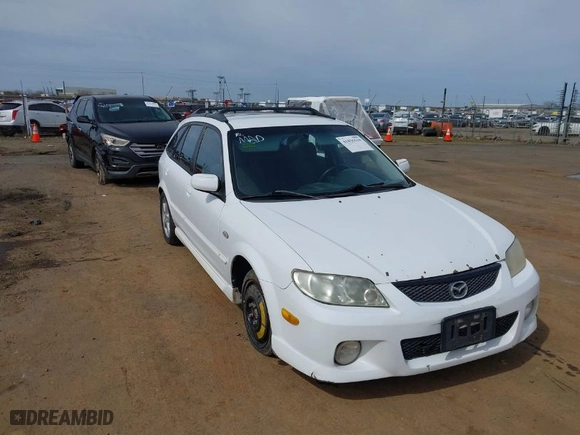 2002 Mazda Protege5 with VIN JM1BJ245521616216, listed as a IAAI auction lot 41835519 with 179,620 mi miles. Bid and sale history available at carsss.com. Image 6.