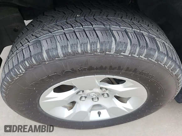 2022 Ram 1500 Big Horn z VIN 1C6RRFFG7NN179014, wystawiony jako IAAI lot #42526383 z przebiegiem 84 273 mil mil oraz . Historia ofert i sprzedaży dostępna na DreamBid. Obrazek 15.