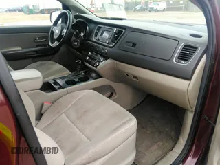 2016 Kia Sedona LX with VIN KNDMB5C18G6161281, listed as a IAAI auction lot 42134710 with 175,777 mi miles. Bid and sale history available at carsss.com. Image 5.