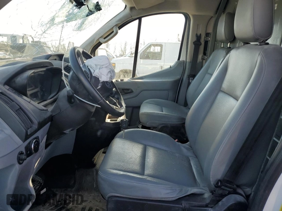 2015 Ford Transit Cargo z VIN 1FTNE1YM7FKA50119, wystawiony jako Copart lot #57963515 z przebiegiem Nie podano mil oraz Nie do naprawy • Non repairable. Historia ofert i sprzedaży dostępna na DreamBid. Obrazek 7.