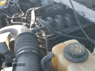 2014 Ford F-150 XL z VIN 1FTFX1EF2EFB02770, wystawiony jako IAAI lot #43345669 z przebiegiem 245 894 mil mil oraz . Historia ofert i sprzedaży dostępna na DreamBid. Obrazek 19.