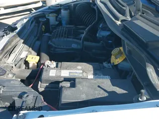 2019 Dodge Grand Caravan SXT with VIN 2C4RDGCG5KR774556, listed as a IAAI auction lot 43411147 with 164,795 mi miles and . Bid and sale history available at DreamBid. Image 19.