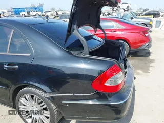 2007 Mercedes-Benz E 350 z VIN WDBUF56X37B065908, wystawiony jako IAAI lot #42347753 z przebiegiem 183 763 mil mil oraz . Historia ofert i sprzedaży dostępna na DreamBid. Obrazek 13.