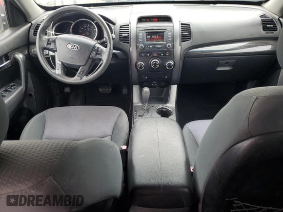 2013 Kia Sorento LX with VIN 5XYKT4A24DG370715, listed as a Copart auction lot 53512595 with 208,550 mi miles and Clean Title. Bid and sale history available at carsss.com. Image 8.
