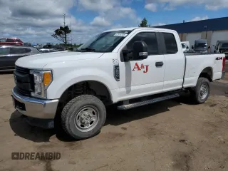 2017 Ford F-250 XLT с VIN 1FT7X2B66HEF21018, выставлен на аукционе Copart как лот 57916705 с пробегом 99 491 миль миль и Чистый • Clean title. История ставок и продаж доступна на DreamBid. Изображение 1.