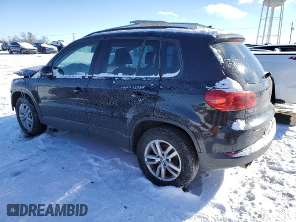2017 Volkswagen Tiguan S with VIN WVGBV7AX2HW511907, listed as a Copart auction lot 50252355 with 207,662 mi miles and Clean Title. Bid and sale history available at DreamBid. Image 2.