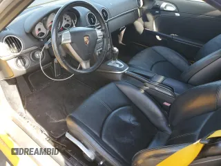2005 Porsche Boxster S z VIN WP0CB29825U730648, wystawiony jako Copart lot #59193675 z przebiegiem 43 241 mil mil oraz Tytuł czysty. Historia ofert i sprzedaży dostępna na DreamBid. Obrazek 9.