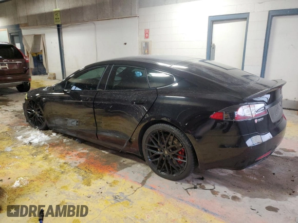 2018 Tesla Model S 75D with VIN 5YJSA1E44JF268656, listed as a Copart auction lot 88532685 with 102,459 mi miles and Non repairable. Bid and sale history available at DreamBid. Image 2.