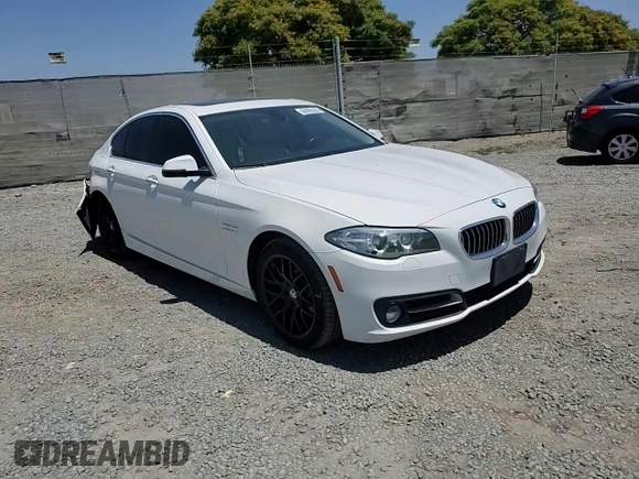 2016 BMW 5 Series 528i with VIN WBA5A5C5XGD526403, listed as a Copart auction lot 60992835 with 106,004 mi miles and Salvage title. Bid and sale history available at DreamBid. Image 13.