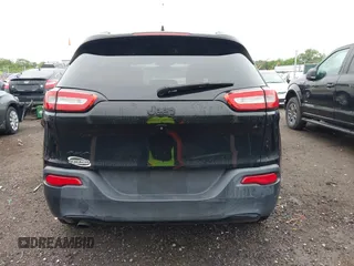 2016 Jeep Cherokee Latitude with VIN 1C4PJMCBXGW112540, listed as a IAAI auction lot 42336449 with 94,774 mi miles and . Bid and sale history available at DreamBid. Image 16.