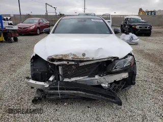 2020 Mercedes-Benz E-Class E 350 with VIN WDDZF8DB6LA701257, listed as a Copart auction lot 43832105 with 37,601 mi miles and Salvage Title. Bid and sale history available at carsss.com. Image 5.