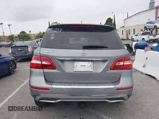 2015 Mercedes-Benz M 350 with VIN 4JGDA5JB6FA499526, listed as a IAAI auction lot 42360236 with Not provided miles and . Bid and sale history available at DreamBid. Image 17.