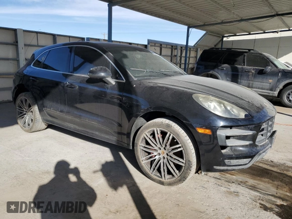 2015 Porsche Macan Turbo z VIN WP1AF2A59FLB91254, wystawiony jako Copart lot #45931135 z przebiegiem 121 765 mil mil oraz Czysty tytuł • Clean title. Historia ofert i sprzedaży dostępna na DreamBid. Obrazek 4.