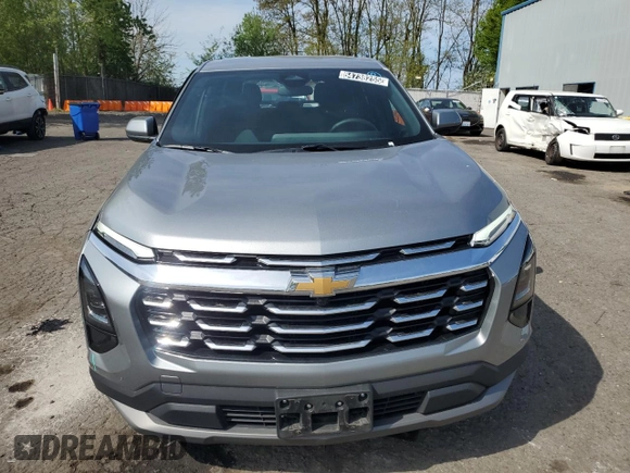 2025 Chevrolet Equinox FWD LT with VIN 3GNAXHEG1SL205294, listed as a Copart auction lot 54738255 with 6,029 mi miles and Clean Title. Bid and sale history available at DreamBid. Image 5.