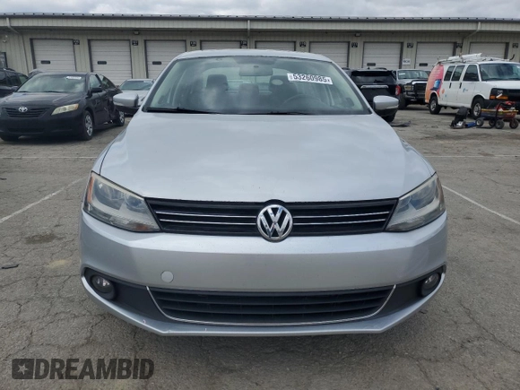 2012 Volkswagen Jetta SEL with VIN 3VWLX7AJXCM361484, listed as a Copart auction lot 53260985 with 155,585 mi miles and Salvage title. Bid and sale history available at DreamBid. Image 5.
