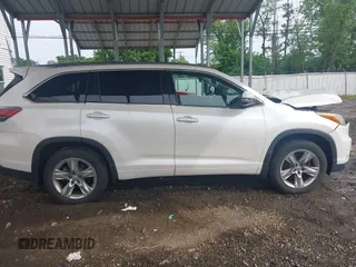 2015 Toyota Highlander Limited with VIN 5TDDKRFH5FS074839, listed as a IAAI auction lot 42280474 with 90,178 mi miles and . Bid and sale history available at DreamBid. Image 13.
