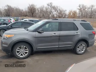 2011 Ford Explorer XLT with VIN 1FMHK8D84BGA89749, listed as a IAAI auction lot 41409288 with 171,938 mi miles and . Bid and sale history available at carsss.com. Image 14.
