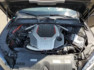 2023 Audi RS 5 Sportback z VIN WUAAWCF54PA900981, wystawiony jako Copart lot #62860383 z przebiegiem 4779 mil mil oraz . Historia ofert i sprzedaży dostępna na DreamBid. Obrazek 12.