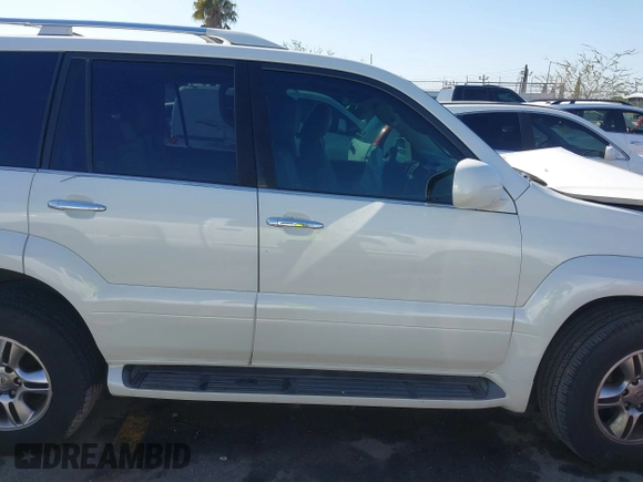 2008 Lexus GX 470 with VIN JTJBT20X580169058, listed as a IAAI auction lot 41740800 with 217,905 mi miles and . Bid and sale history available at DreamBid. Image 13.