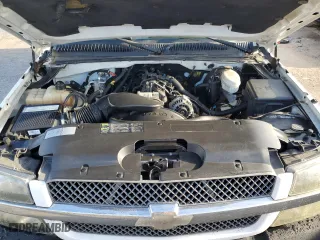 2004 Chevrolet Silverado 1500 LS with VIN 2GCEC19V441374672, listed as a Copart auction lot 84508694 with 0 mi miles and Clean Title. Bid and sale history available at carsss.com. Image 11.