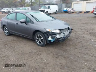 2015 Honda Civic Sedan SE with VIN 19XFB2F76FE087441, listed as a IAAI auction lot 42098328 with 26,478 mi miles. Bid and sale history available at carsss.com. Image 1.