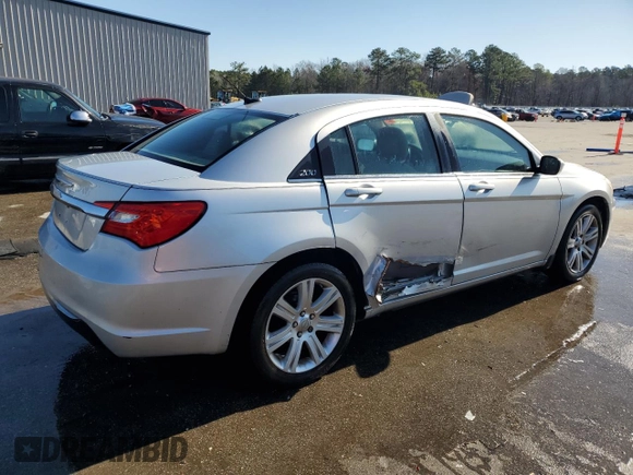 2012 Chrysler 200 Touring with VIN 1C3CCBBB2CN125284, listed as a Copart auction lot 48386185 with 180,911 mi miles and Salvage Title. Bid and sale history available at DreamBid. Image 3.