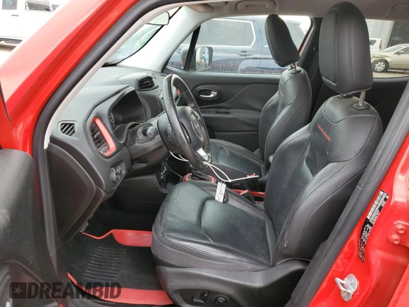 2015 Jeep Renegade Trailhawk z VIN ZACCJBCT4FPC44359, wystawiony jako Copart lot #59041645 z przebiegiem 141 318 mil mil oraz Nie do naprawy • Non repairable. Historia ofert i sprzedaży dostępna na DreamBid. Obrazek 7.