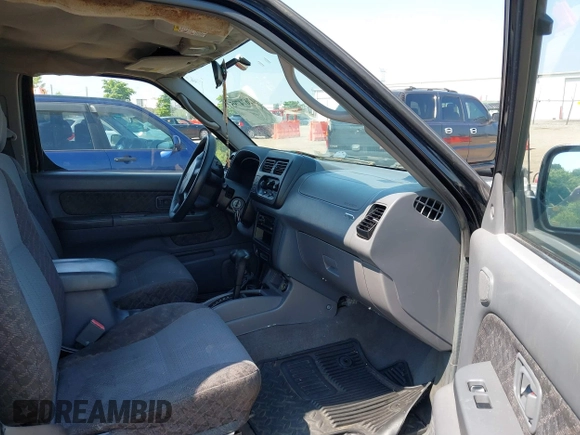 2001 Nissan Xterra XE with VIN 5N1ED28Y81C592808, listed as a IAAI auction lot 42674795 with 185,982 mi miles and . Bid and sale history available at DreamBid. Image 5.
