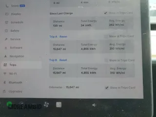 2024 Tesla Model Y Long Range z VIN 7SAYGDEE2RF986871, wystawiony jako Copart lot #60168535 z przebiegiem 15 647 mil mil oraz Szkoda całkowita • Salvage title. Historia ofert i sprzedaży dostępna na DreamBid. Obrazek 9.