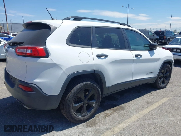 2017 Jeep Cherokee Altitude with VIN 1C4PJLAS7HW642589, listed as a IAAI auction lot 42687016 with 126,918 mi miles and . Bid and sale history available at DreamBid. Image 4.