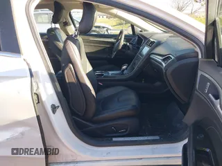 2013 Ford Fusion Titanium with VIN 3FA6P0D99DR147928, listed as a IAAI auction lot 41898122 with 135,693 mi miles. Bid and sale history available at carsss.com. Image 5.