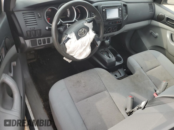 2014 Toyota Tacoma with VIN 5TFNX4CN7EX037335, listed as a Copart auction lot 60733635 with 115,341 mi miles and Salvage title. Bid and sale history available at DreamBid. Image 8.