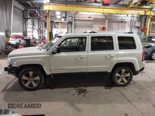 2017 Jeep Patriot High Altitude with VIN 1C4NJPFA6HD137833, listed as a IAAI auction lot 41644862 with 138,799 mi miles and . Bid and sale history available at carsss.com. Image 14.
