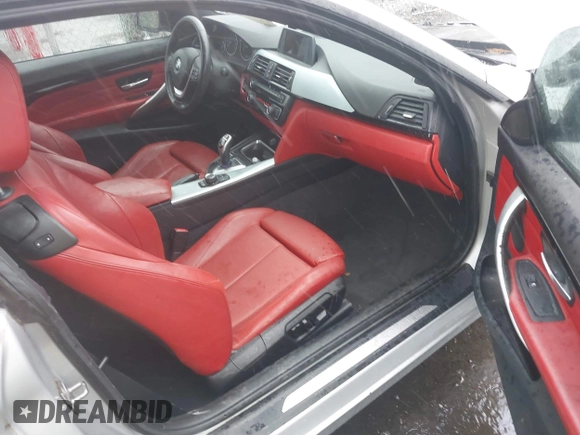 2015 BMW 4 Series 428i with VIN WBA3N3C55FK233180, listed as a IAAI auction lot 42222285 with 190,073 mi miles and . Bid and sale history available at DreamBid. Image 5.