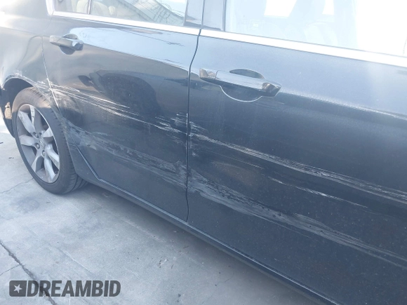 2012 Acura TL Auto z VIN 19UUA8F28CA030742, wystawiony jako IAAI lot #41870304 z przebiegiem 175 670 mil mil oraz . Historia ofert i sprzedaży dostępna na DreamBid. Obrazek 12.